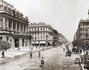 old photo of opera house on andrassy avenue