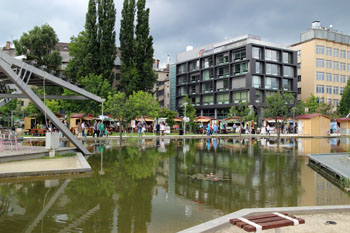 outdoor restaurants at the lake in Millenaris park on the Gourmet Fest