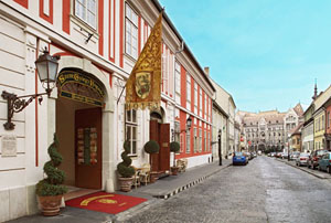 St. George Residence Hotel in Buda Castle
