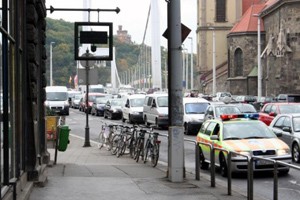 traffic in downtown Budapest