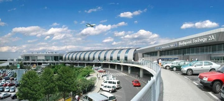 SkyCourt Budapest-New Terminal at Ferenc Liszt Airport