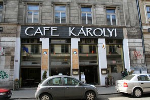 karolyi cafe outside