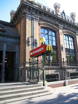 mcdonalds nyugati ter03