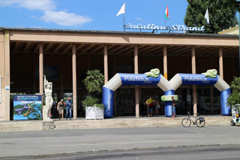 the colonnaded entrance of palatinus bath