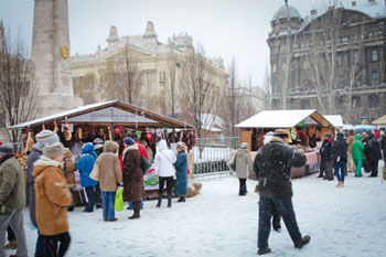 snow covered Szabadsag square