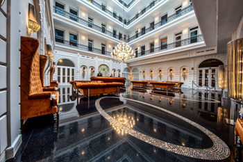 prestige hotel budapest lobby01