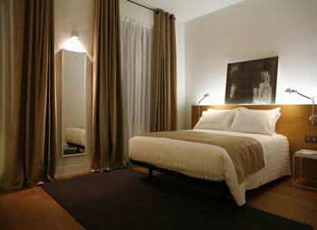 standard room in Zenit Palace hotel