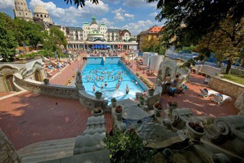 outdoor pools of the Gellert complex