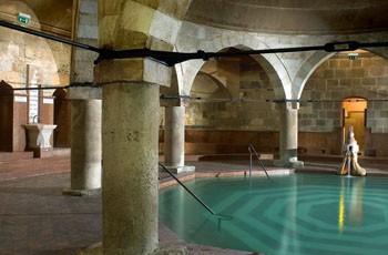 rudas bath budapest octagonal interior