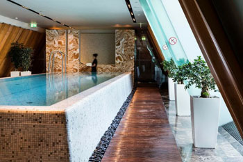 indoor swim pool in Four Seasons Hotel Gresham Palace