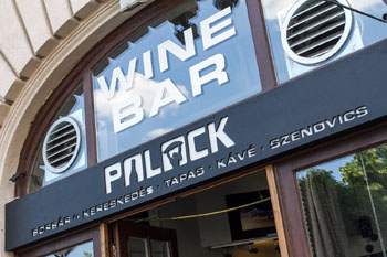 the top of the entrance door with Wine bar Palack written in white
