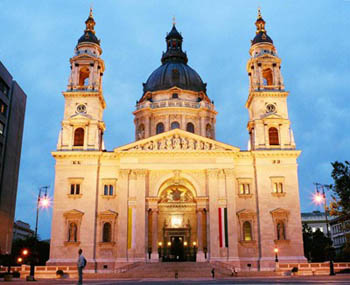 front view of the Basilica illuminated at dusk