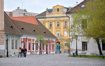 colourful baroque houses on the cobble stoned main square
