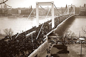budapest history elizabeth bridge