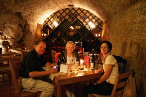 budapest wine tasting in buda castle 1