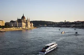 Budapest Cruises