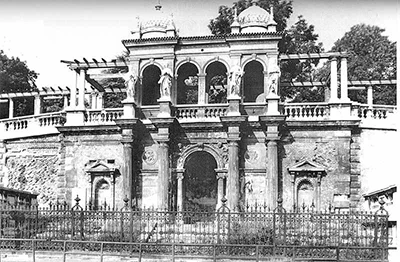 the main section of the Castle Bazaar in Budapest