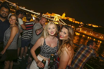 danube boat party budapest