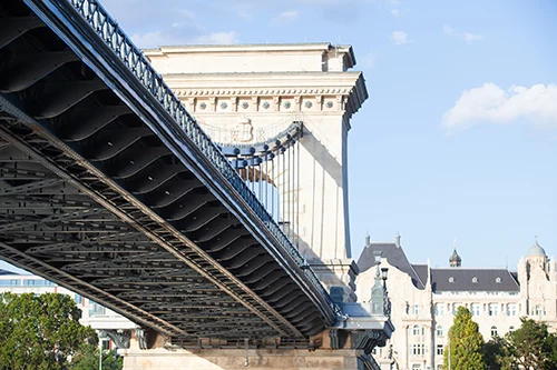 part of the Pest bridgehead and the bottom of the renewed Chain Bridge