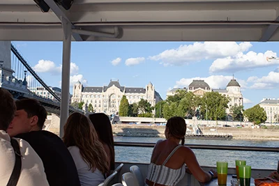 The Four Seasosn Gresham Palace Hotel from the upper terarce of the sightseeing boat