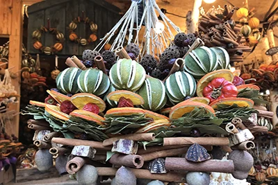 handcarfted Xmas ornamnets made from cinnamon, orange peels and other natural things