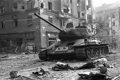 black and white photo of a Russian tank on the Grand Boulvard in Budapest in 1956