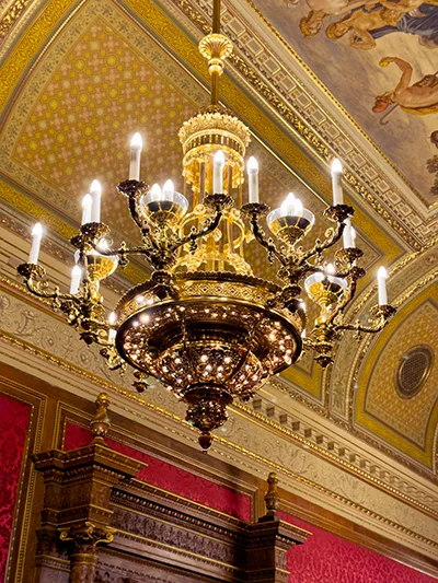 Chandelier in the Red Parlour