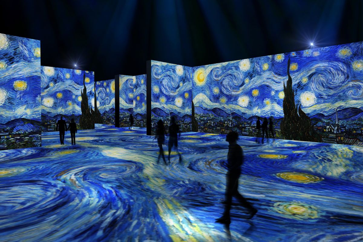 one of the multimedia installations in Van Gogh The Immersive Experience exhibit: featuring the Starry Night painting