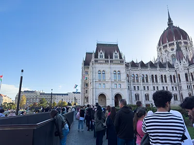 people standing in queue to to visit the Parliament inside on Open Day