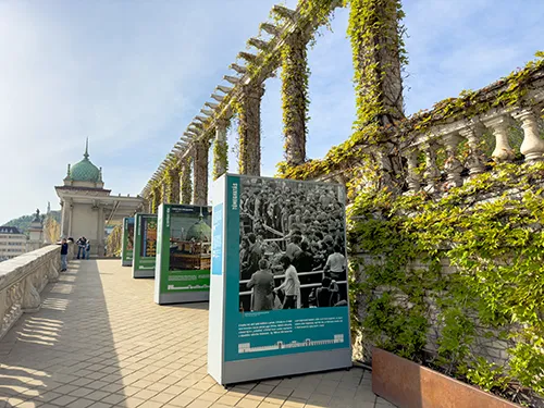 Exhibition along the walkway in the Renaissance garden of the Castle Bazaar in April